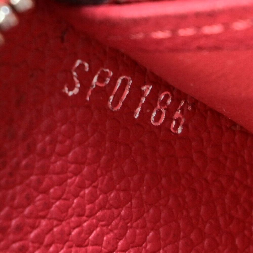 LOUIS VUITTON Portefeuille zippy Wallet - Picture 6 of 15
